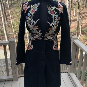 ⭐️JOHNNY WAS Long Black Embroidered Jacket Sz S